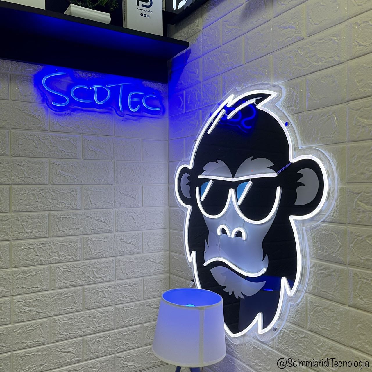 Hip Monkey with Glasses FloWill LED Neon Sign