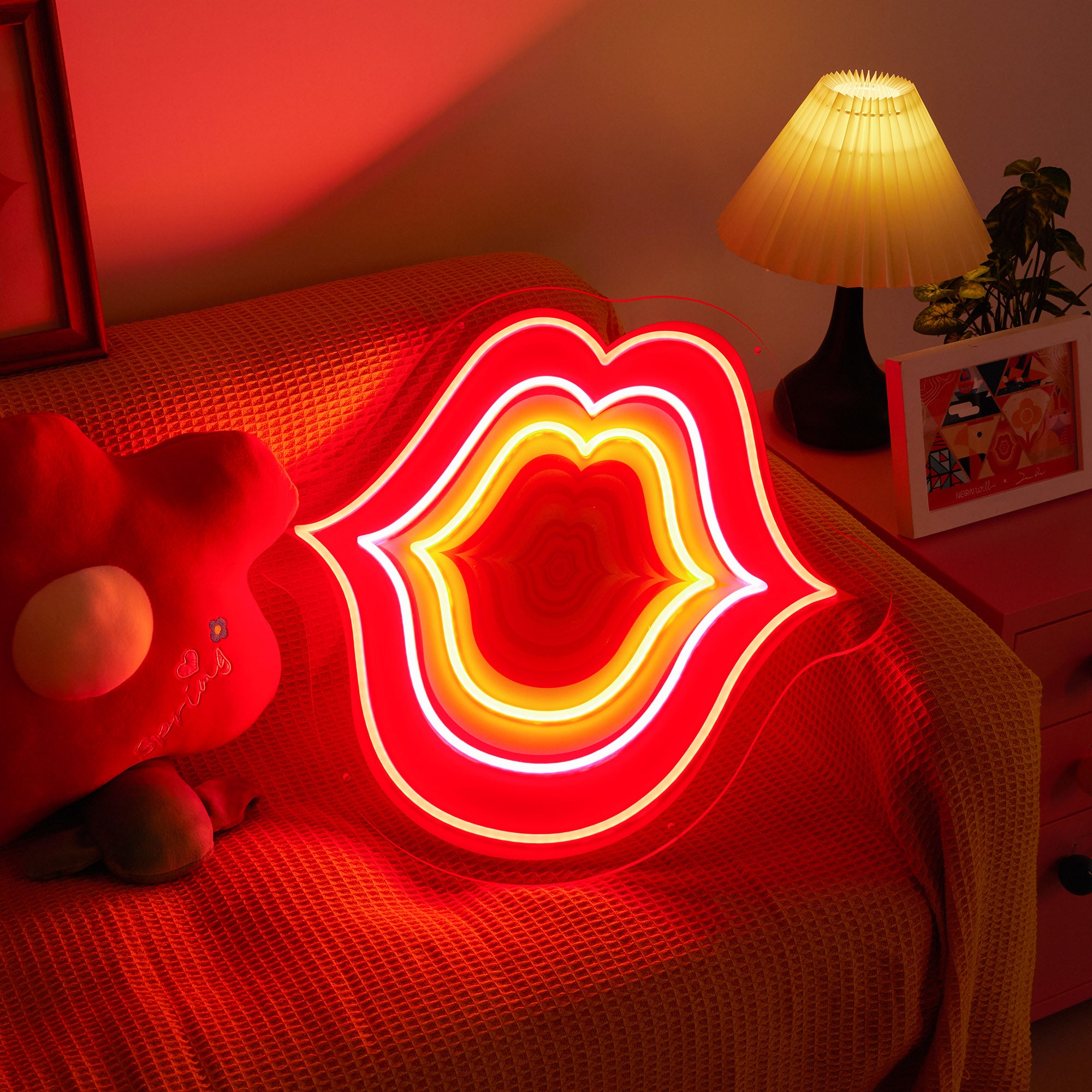 Kiss Kiss Lips Geometric Art LED Neon Sign